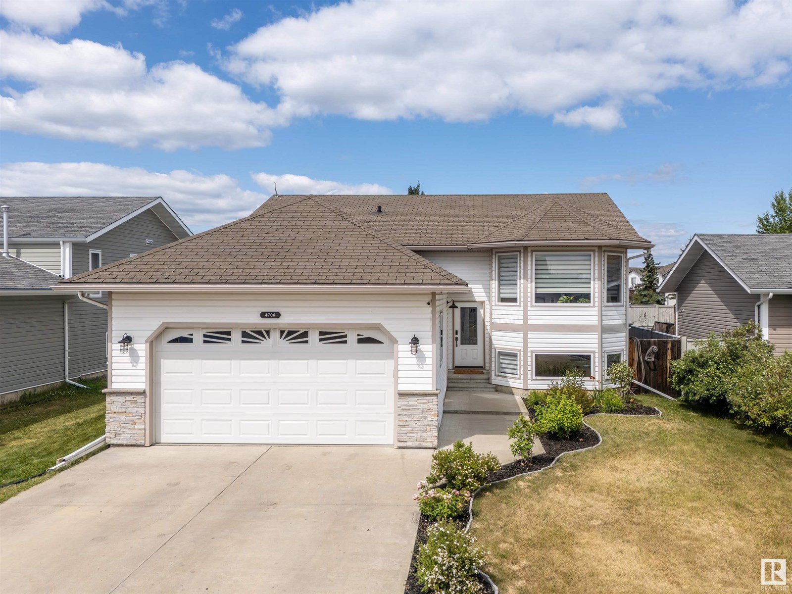64 Ave Unit 4706, Cold Lake, AB T9M 2E5