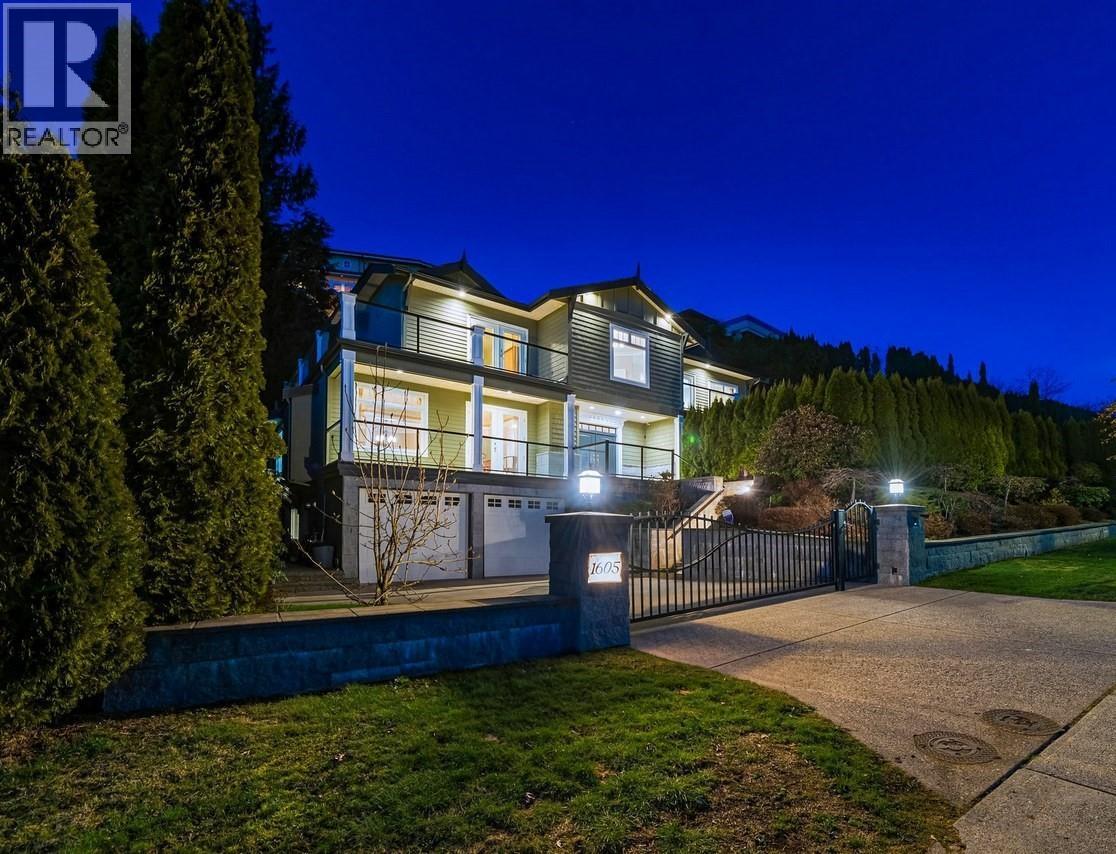 1605 Chippendale Rd, West Vancouver, BC V7S 3G6