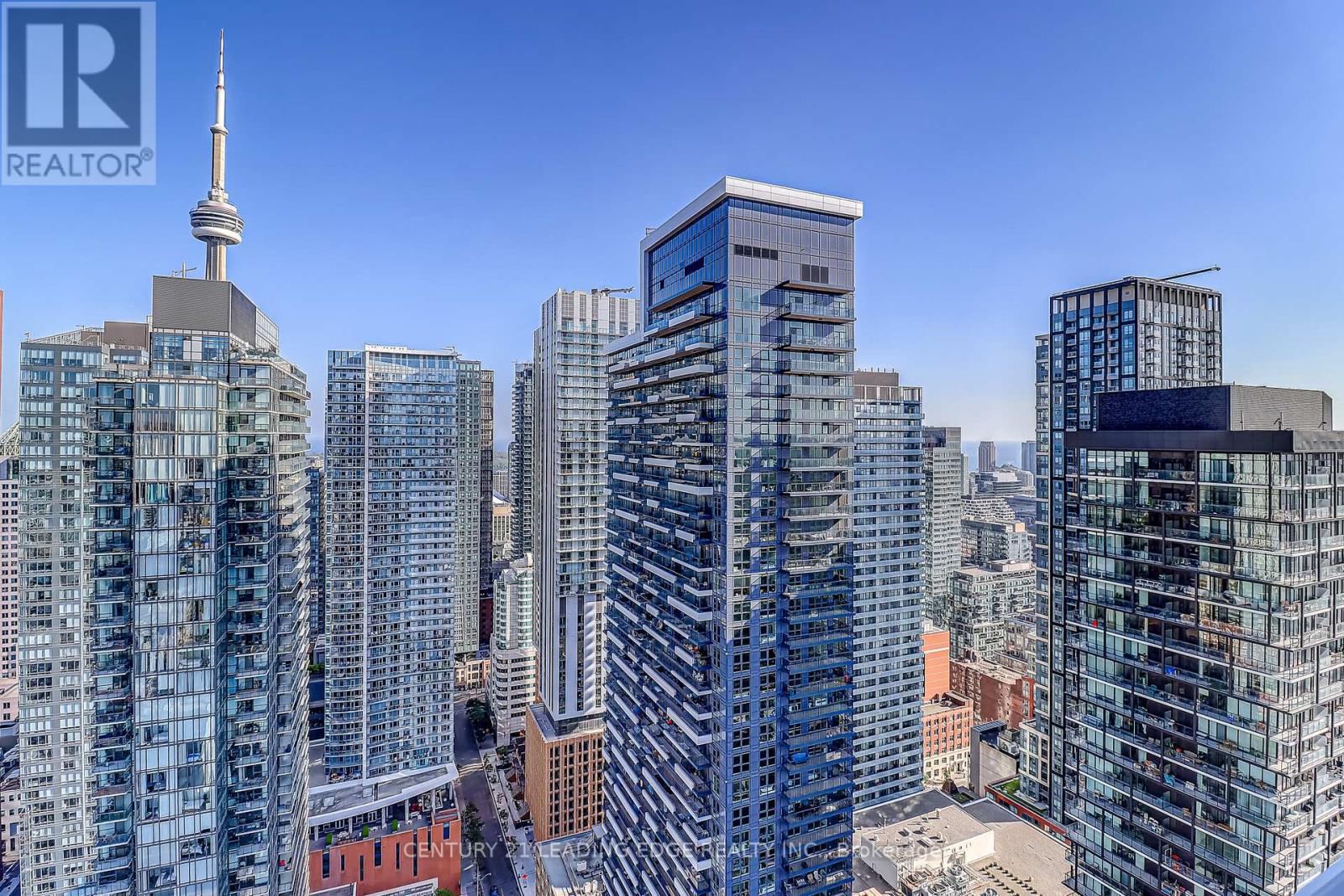 3904 318 Richmond St, Toronto, ON M5H 3K6