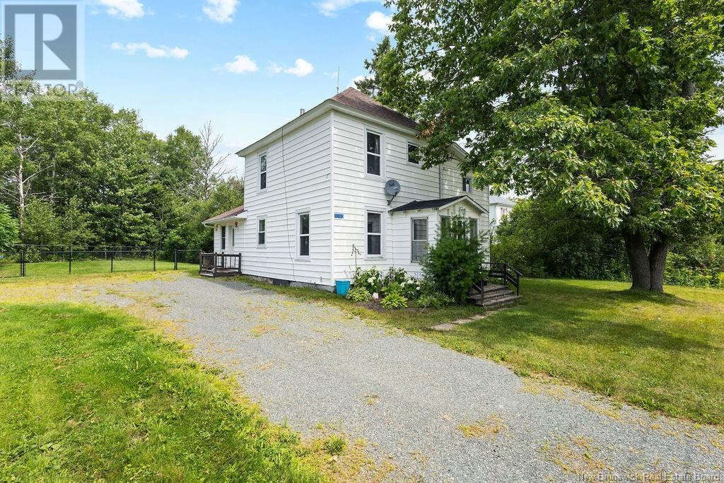 1090 Hwy 425, Whitney, NB E1V 4K8