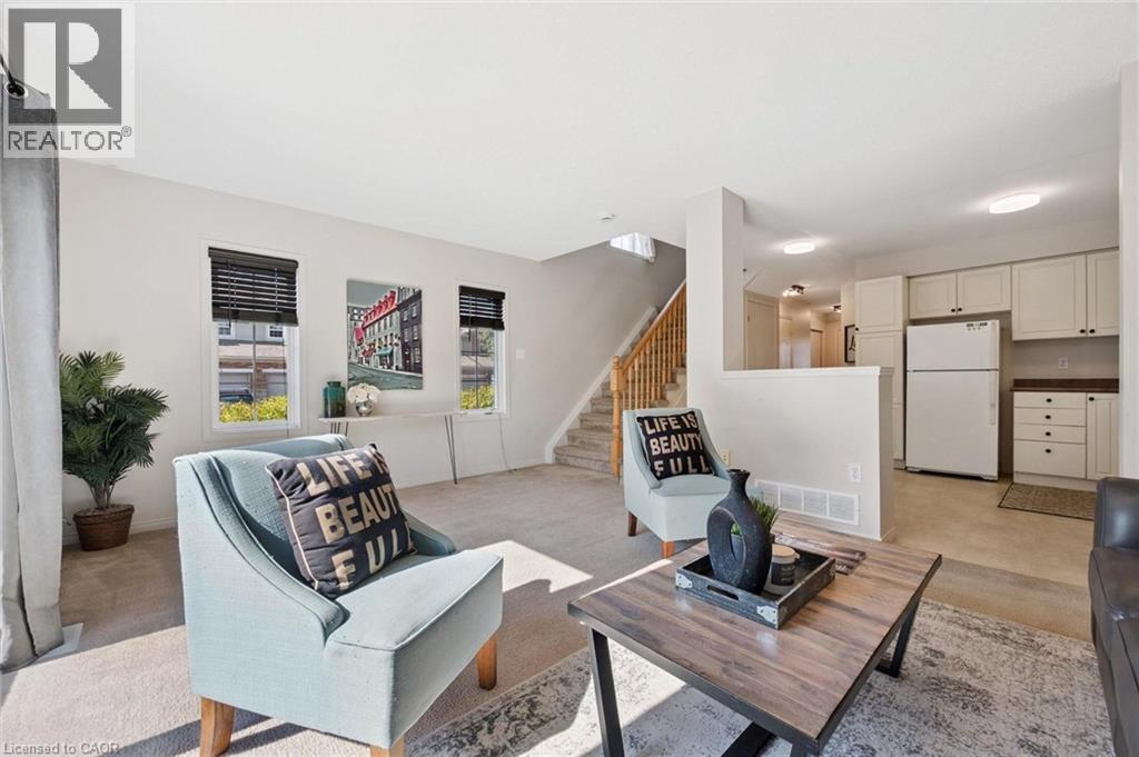 124 Gosling Gardens Unit 36, Guelph, ON N1G 5K6