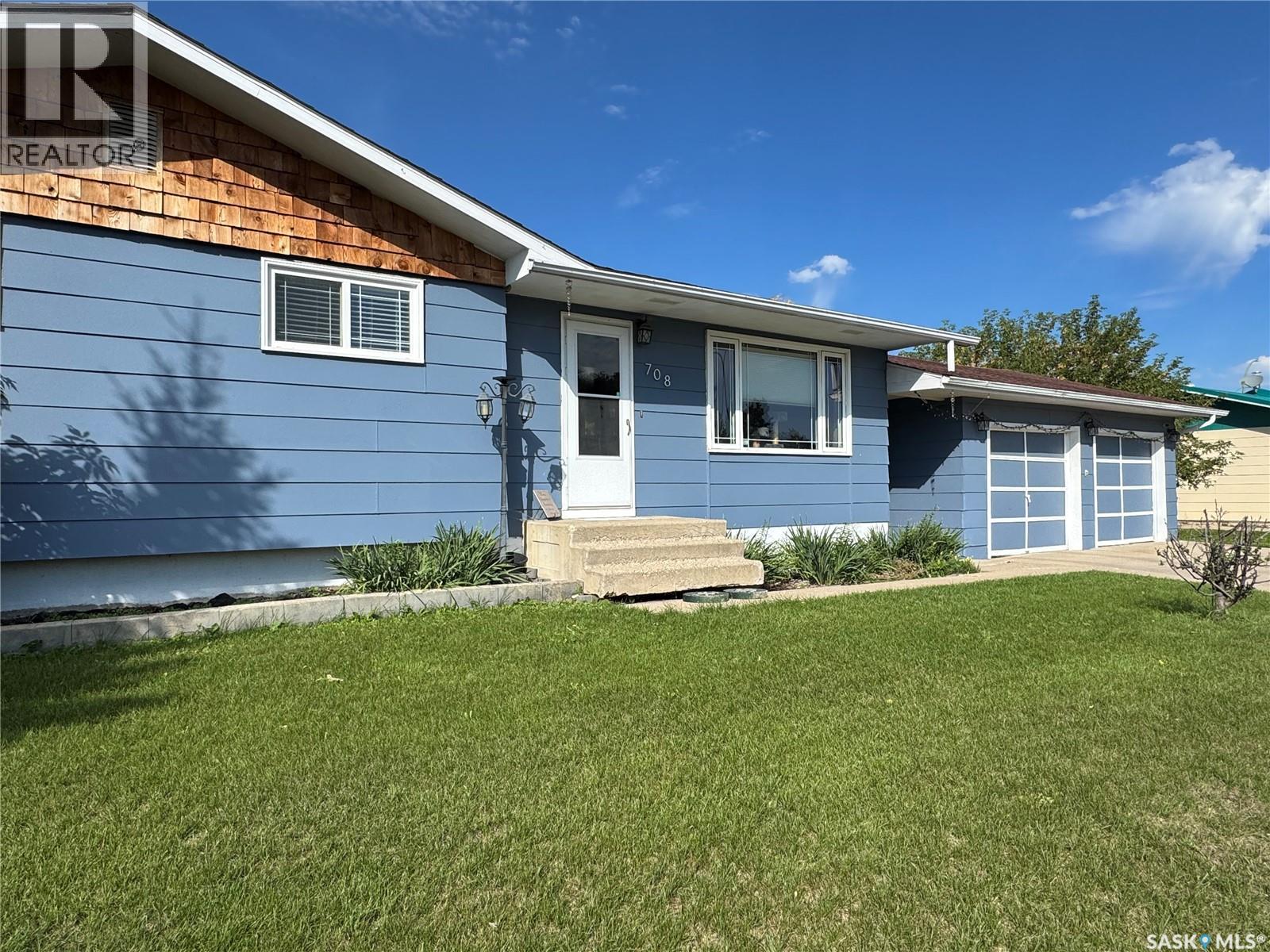 708 Birch Cres, Hudson Bay, SK S0E 0Y0