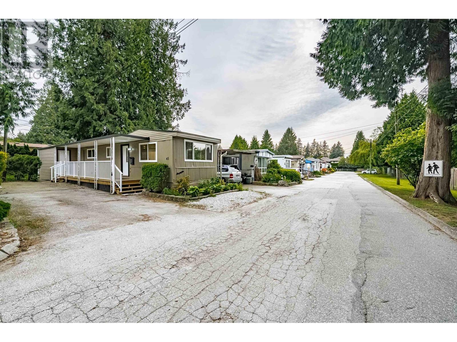 21163 Lougheed Highway Unit 65, Maple Ridge, BC V2X 2R4