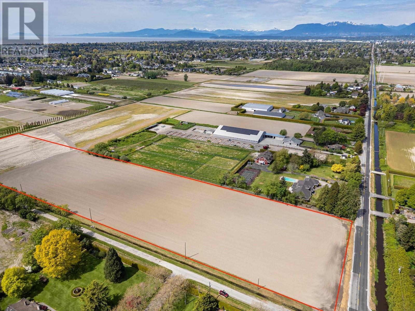 12811 Gilbert Rd, Richmond, BC V7E 2H8