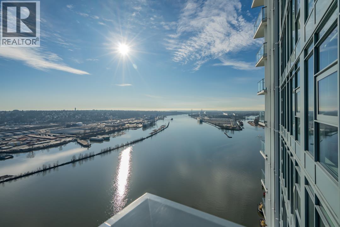 680 Quayside Drive Unit 3907, New Westminster, BC V3M 0P2