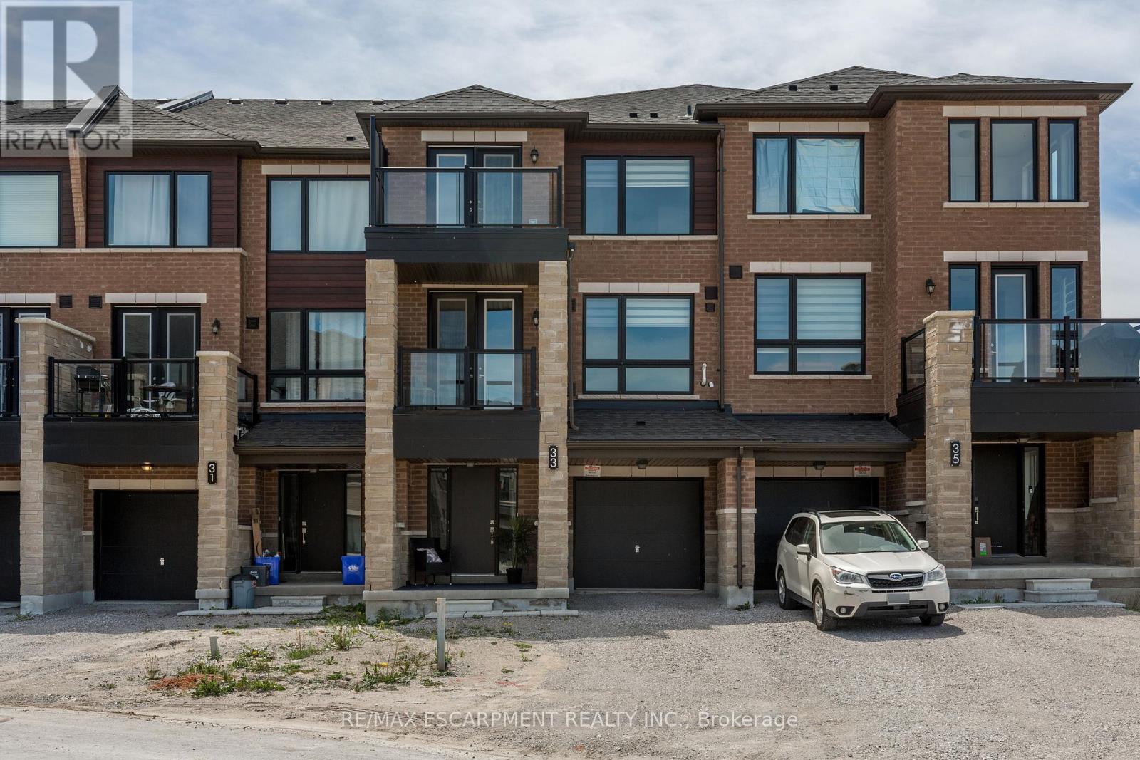 33 Red Maple Ln, Barrie Innis-shore, ON L9J 0N4