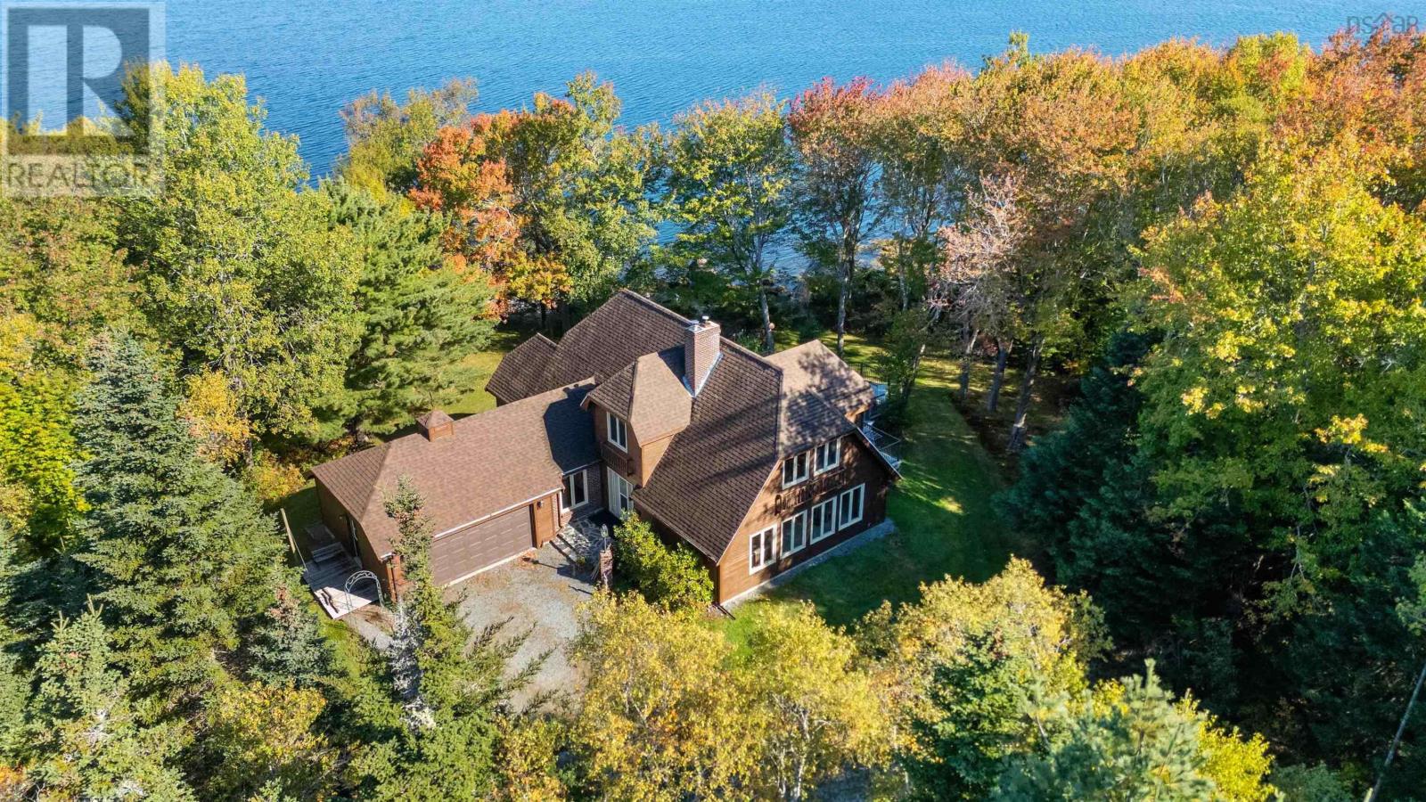 65 Shore Rd, Mount Pleasant, NS B0T 1K0