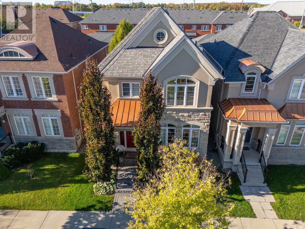 3294 Robert Brown Blvd, Oakville, ON L6M 0N7