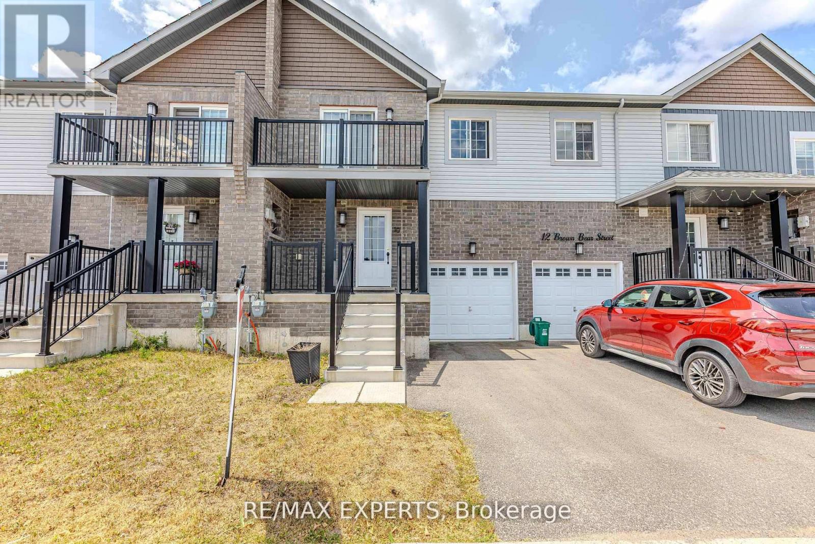 10 Brown Bear St, Barrie, ON L9J 0H8
