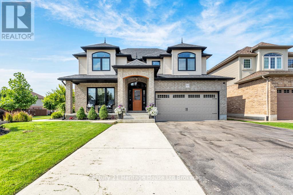717 Normandy Dr, Woodstock, ON N4T 0C5
