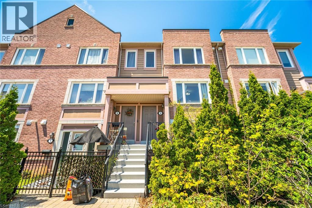 4855 Half Moon Grove Unit 3, Mississauga, ON L5M 8C7