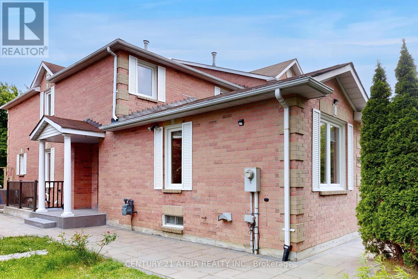 60 Steepleview Cres, Richmond Hill, ON L4C 9R3