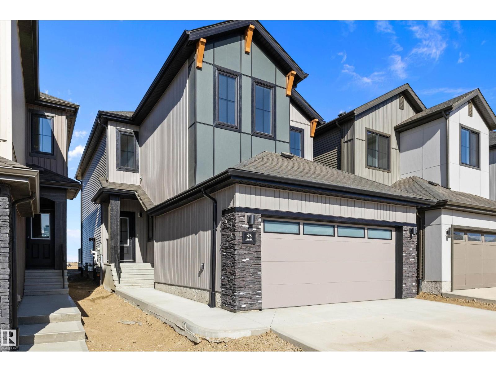 22 Chartres Cl, St. Albert, AB T8T 2C9