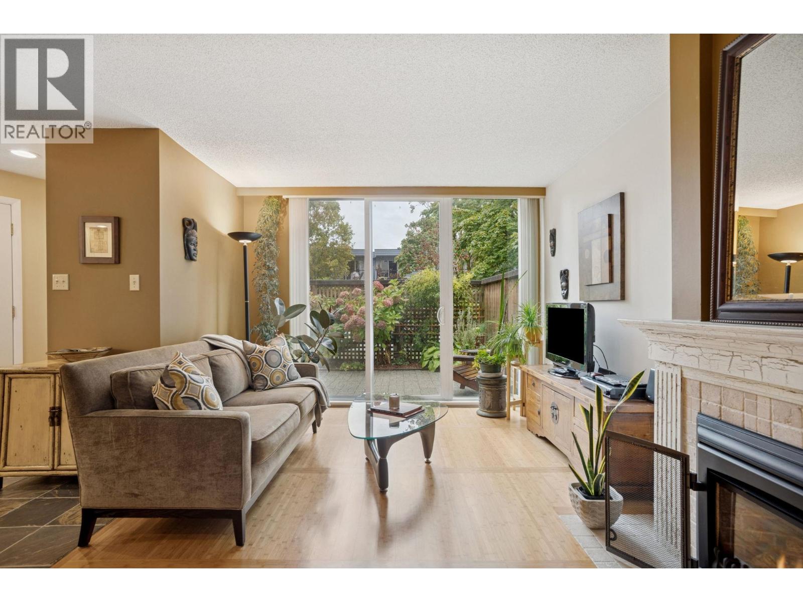 3917 Pender St, Burnaby, BC V5C 2L7
