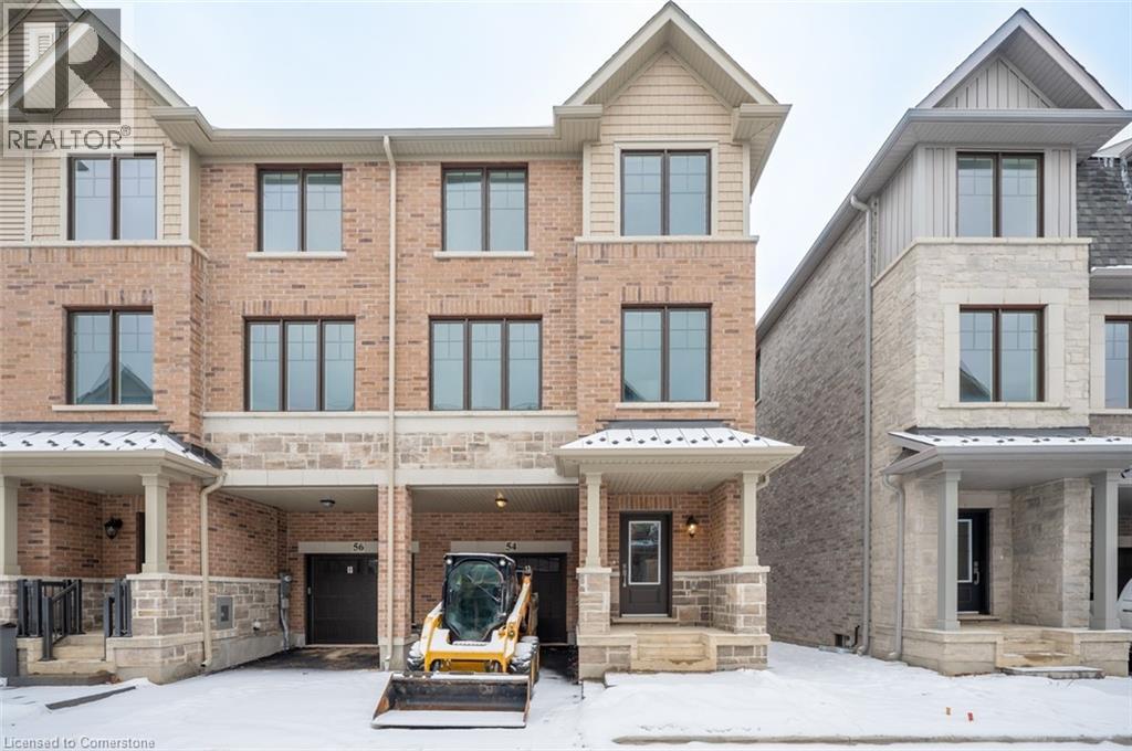 54 Folcroft St, Brampton, ON L6Y 0B6