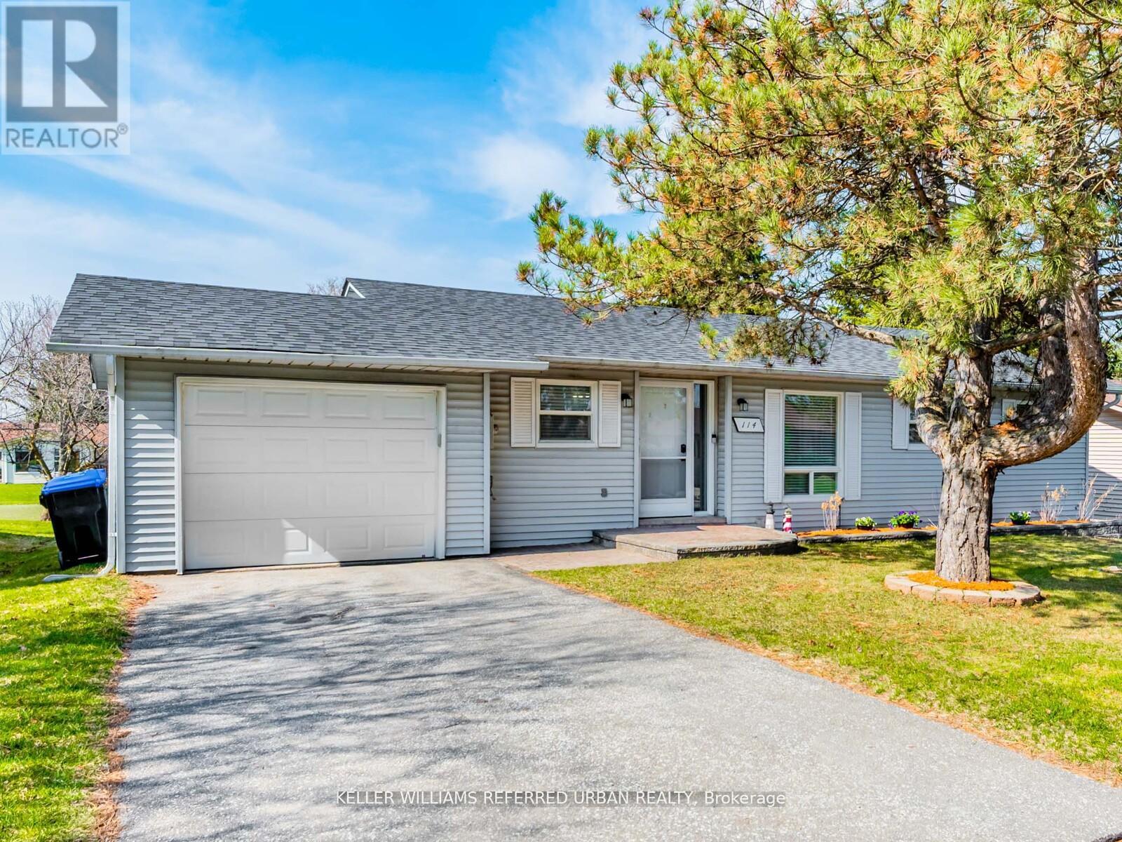 114 Tecumseth Pines Dr, New Tecumseth, ON L0G 1W0