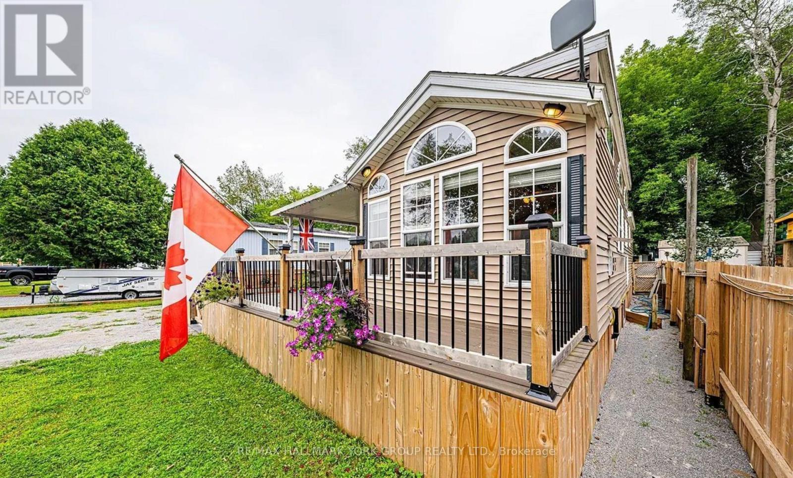 21469 Ontario 48 Hwy #3, East Gwillimbury, ON L0G 1M0