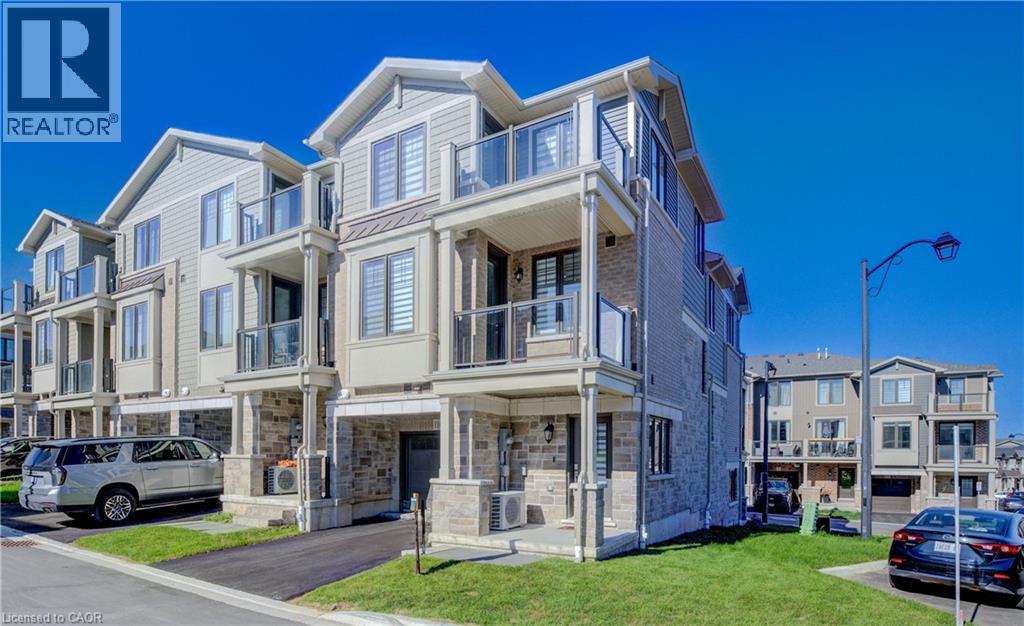 10 Birmingham Drive Unit 116, Cambridge, ON N1R 0C6