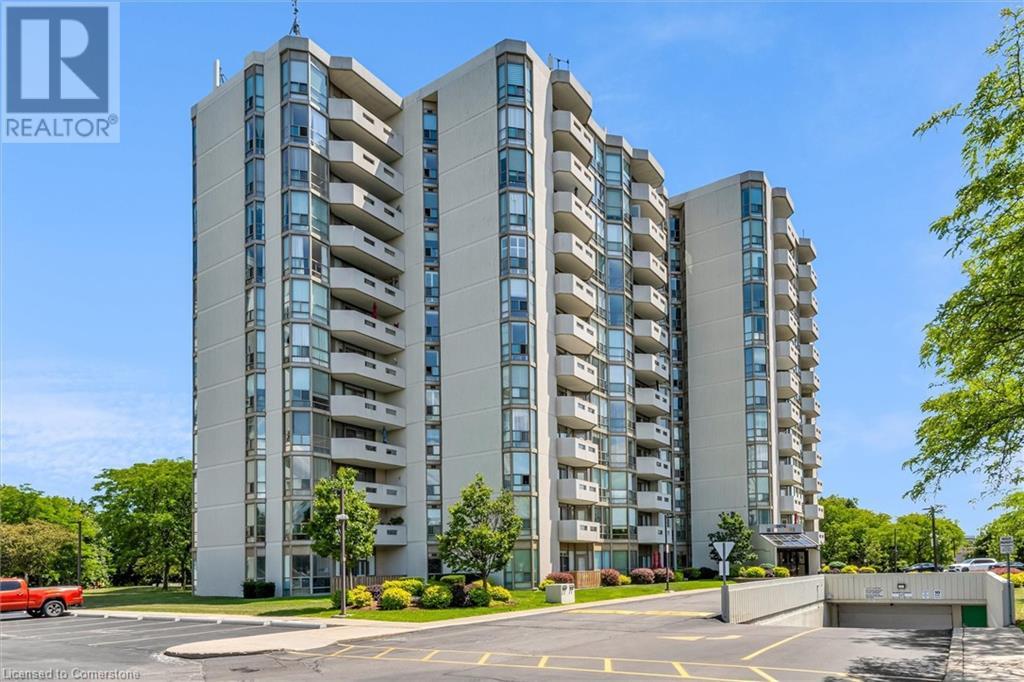 5070 Pinedale Avenue Unit 207, Burlington, ON L7L 5V6