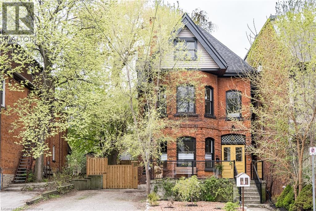 177 Charlton Ave W, Hamilton, ON L8P 2C8