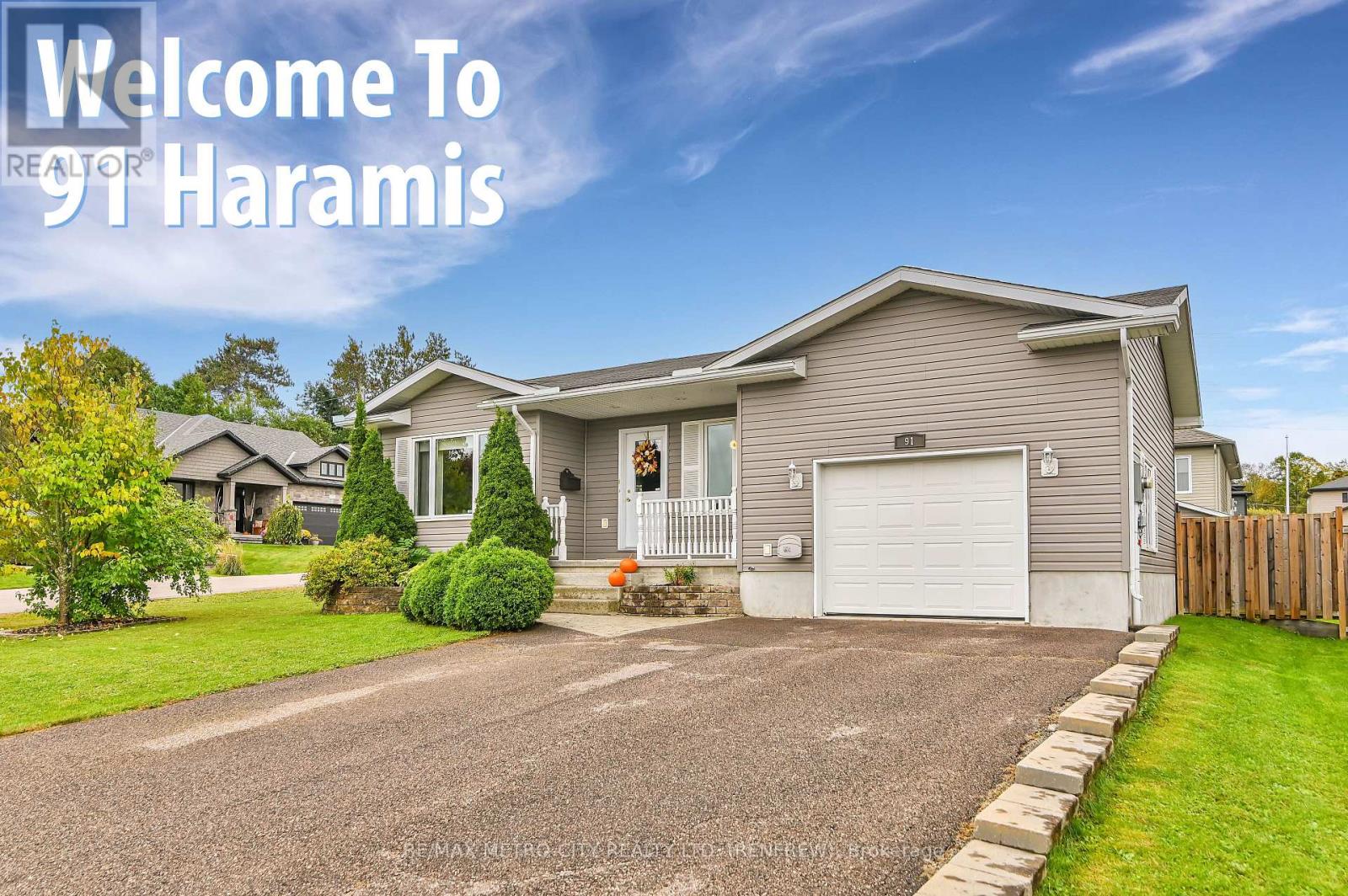 91 Haramis Dr, Renfrew, ON K7V 4M4