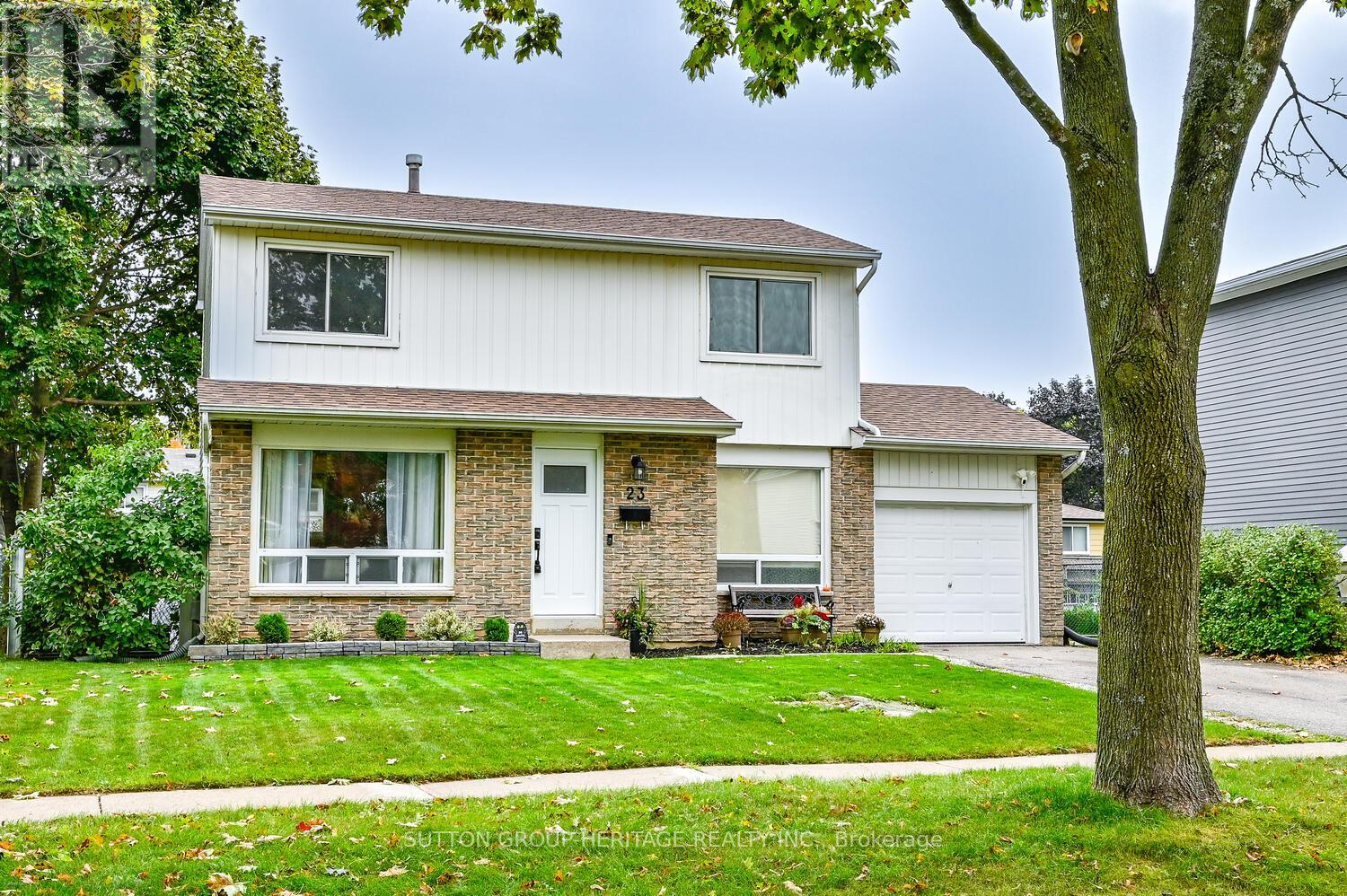 23 Swanston Cres, Ajax, ON L1S 3J5