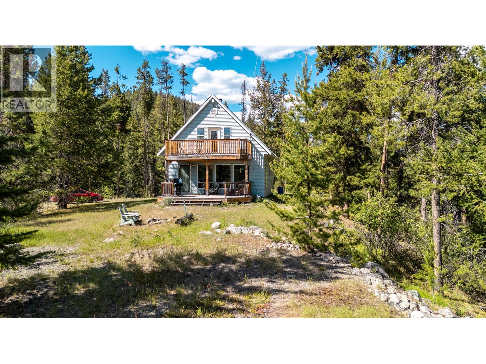 2556 Princeton Summerland Rd, Princeton, BC V0X 1W0