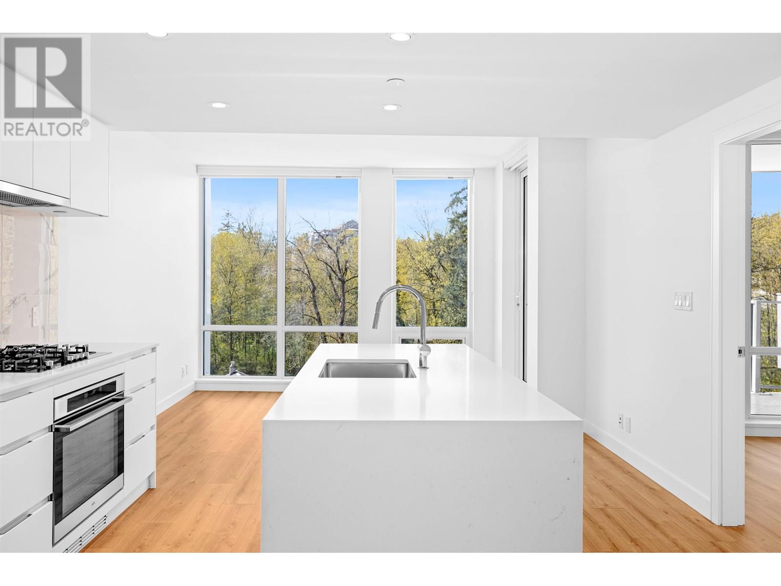 1500 Fern Street Unit 618, North Vancouver, BC V7J 0E6