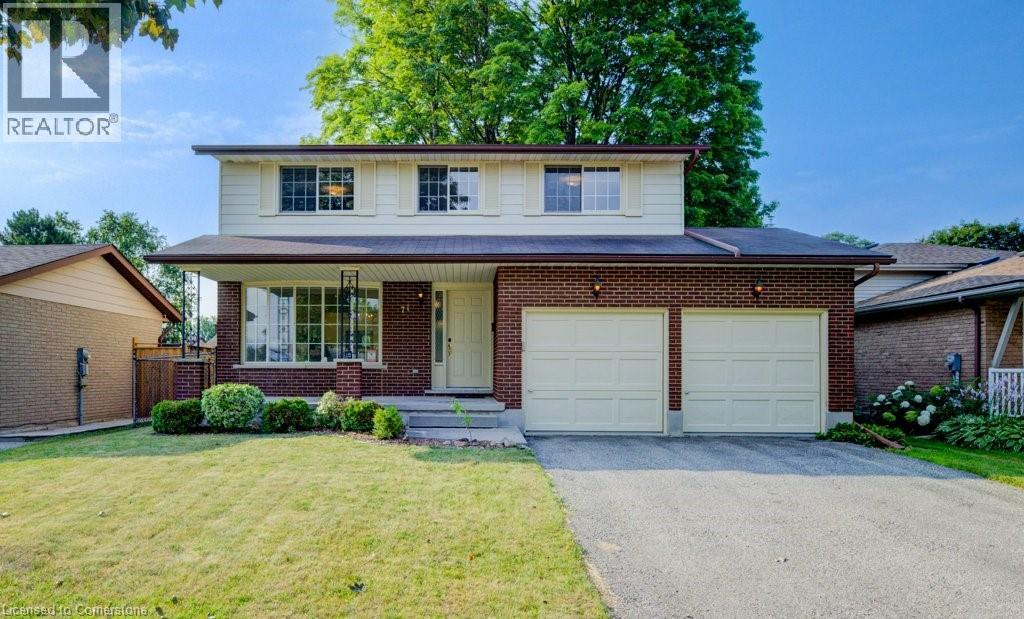 71 Ripley Cres, Kitchener, ON N2N 1W2