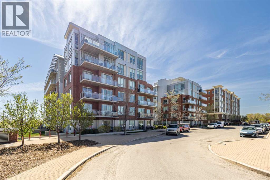 63 Inglewood Park Se Unit 225, Calgary, AB T2G 1B7