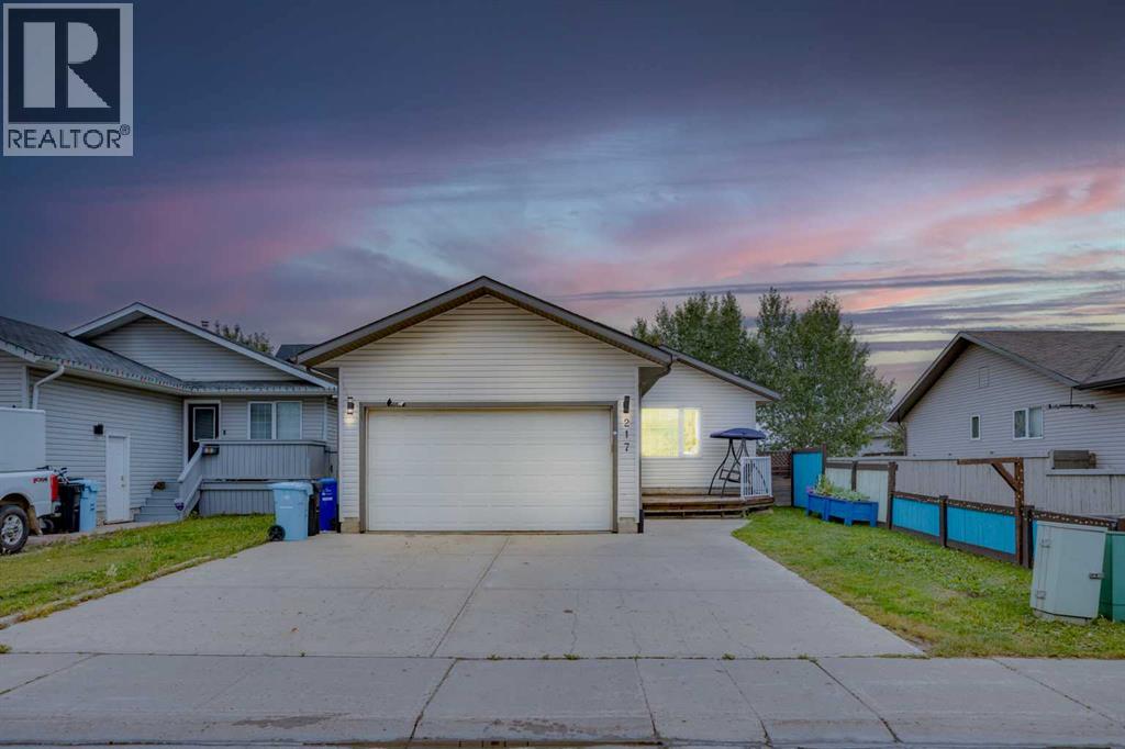 217 Swanson Cres, Fort Mcmurray, AB T9K 2V9