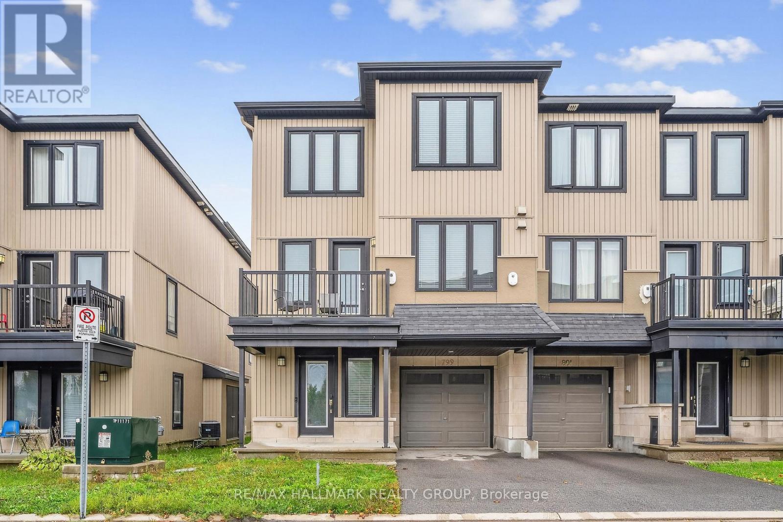 799 Element Private, Ottawa, ON K2M 0M7