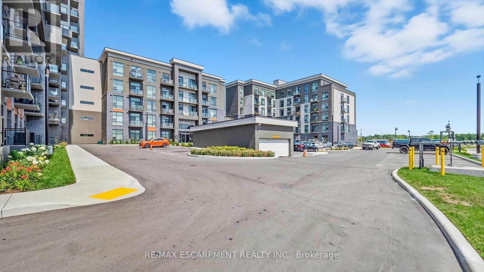 613 470 Dundas St E, Hamilton Waterdown, ON L8B 2A6