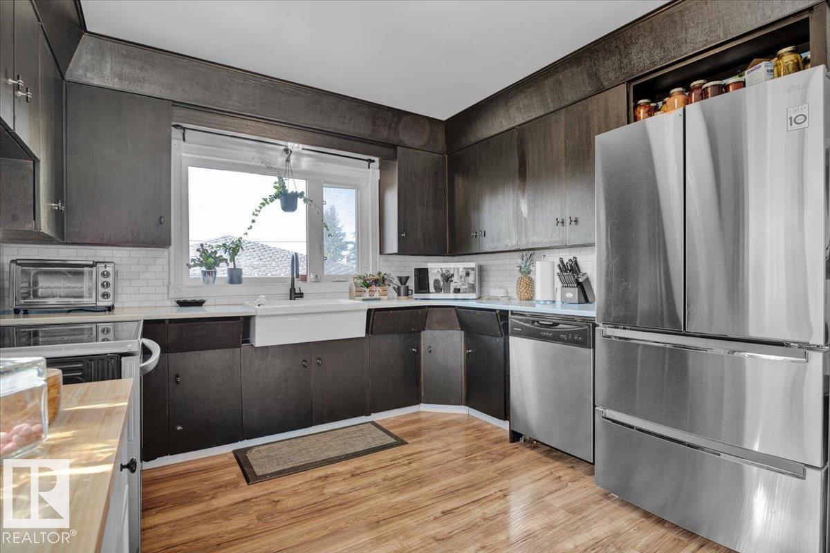 128 St Nw Unit 12944, Edmonton, AB T5L 1E5