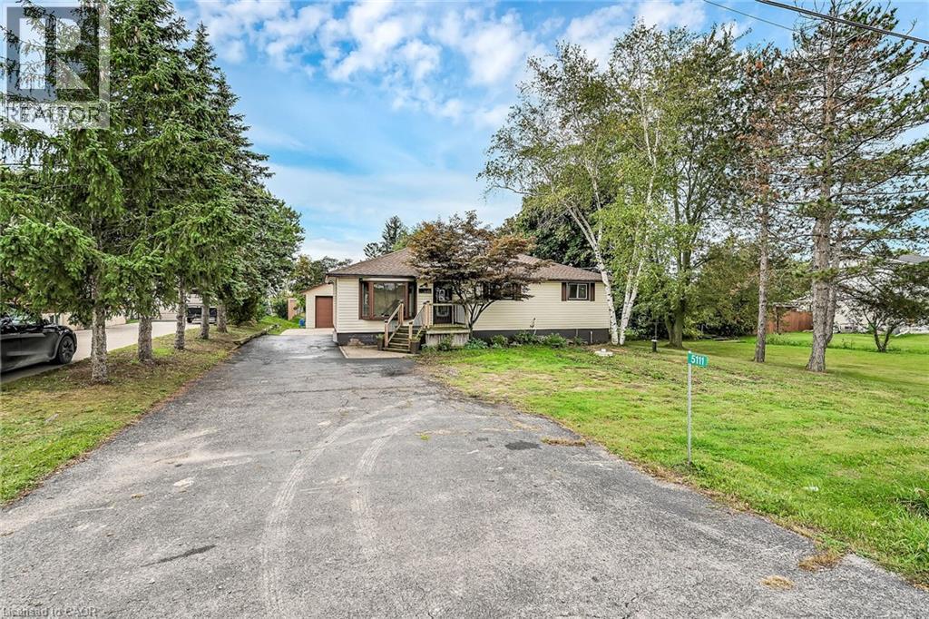 5111 White Church Rd E, Hamilton, ON L0R 1W0