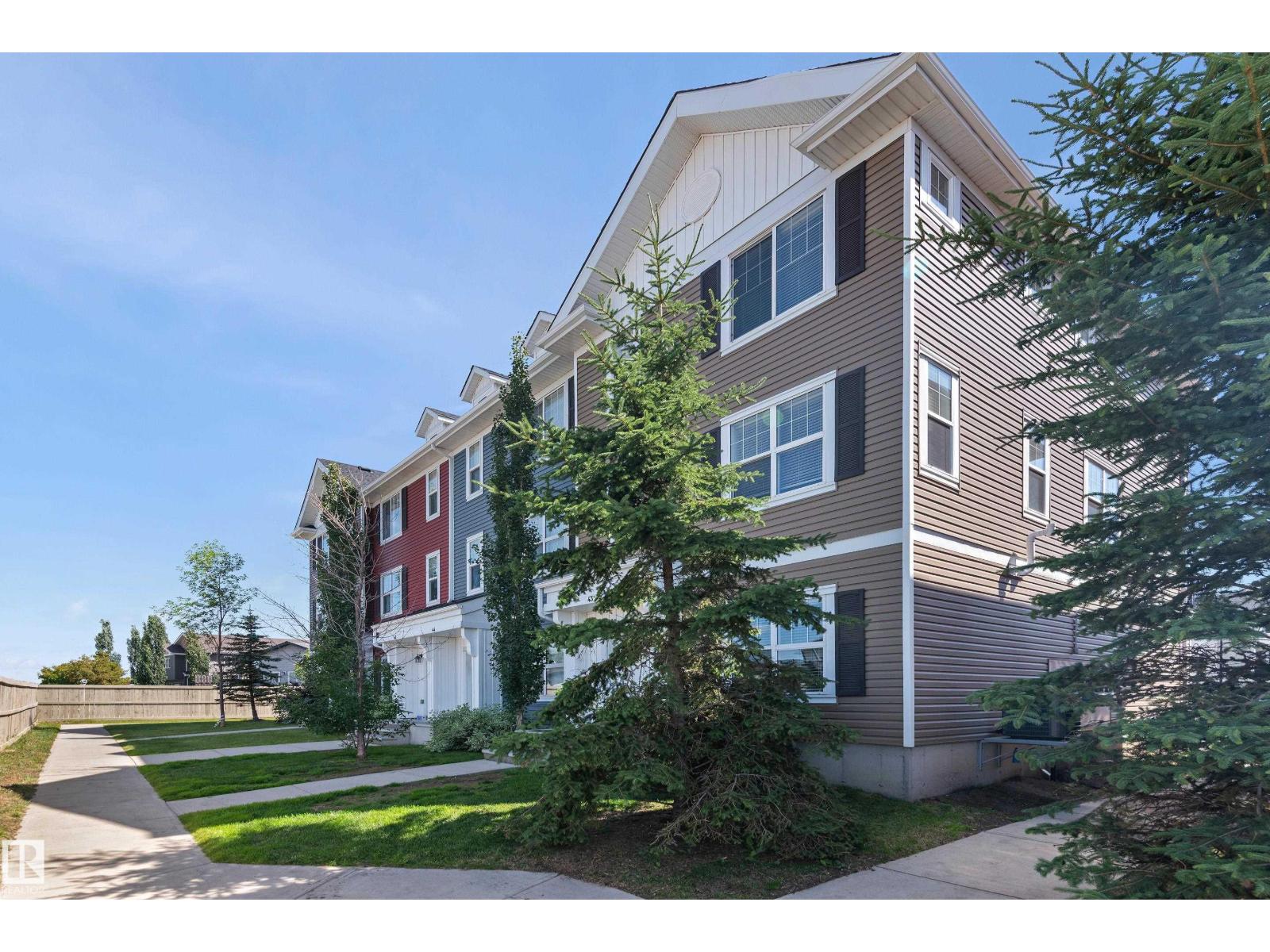 903 Crystallina Nera Way Northwest #43, Edmonton, AB T5Z 0N6