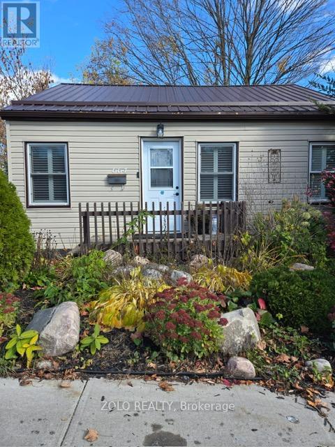 664 Park St N Ward 5 St, Peterborough, ON K9H 4S3