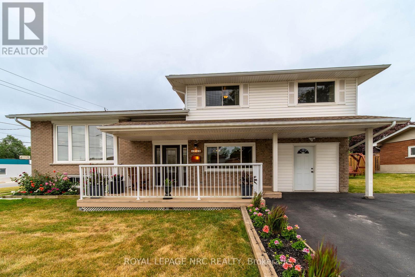 6246 Glengate St, Niagara Falls, ON L2E 5S3