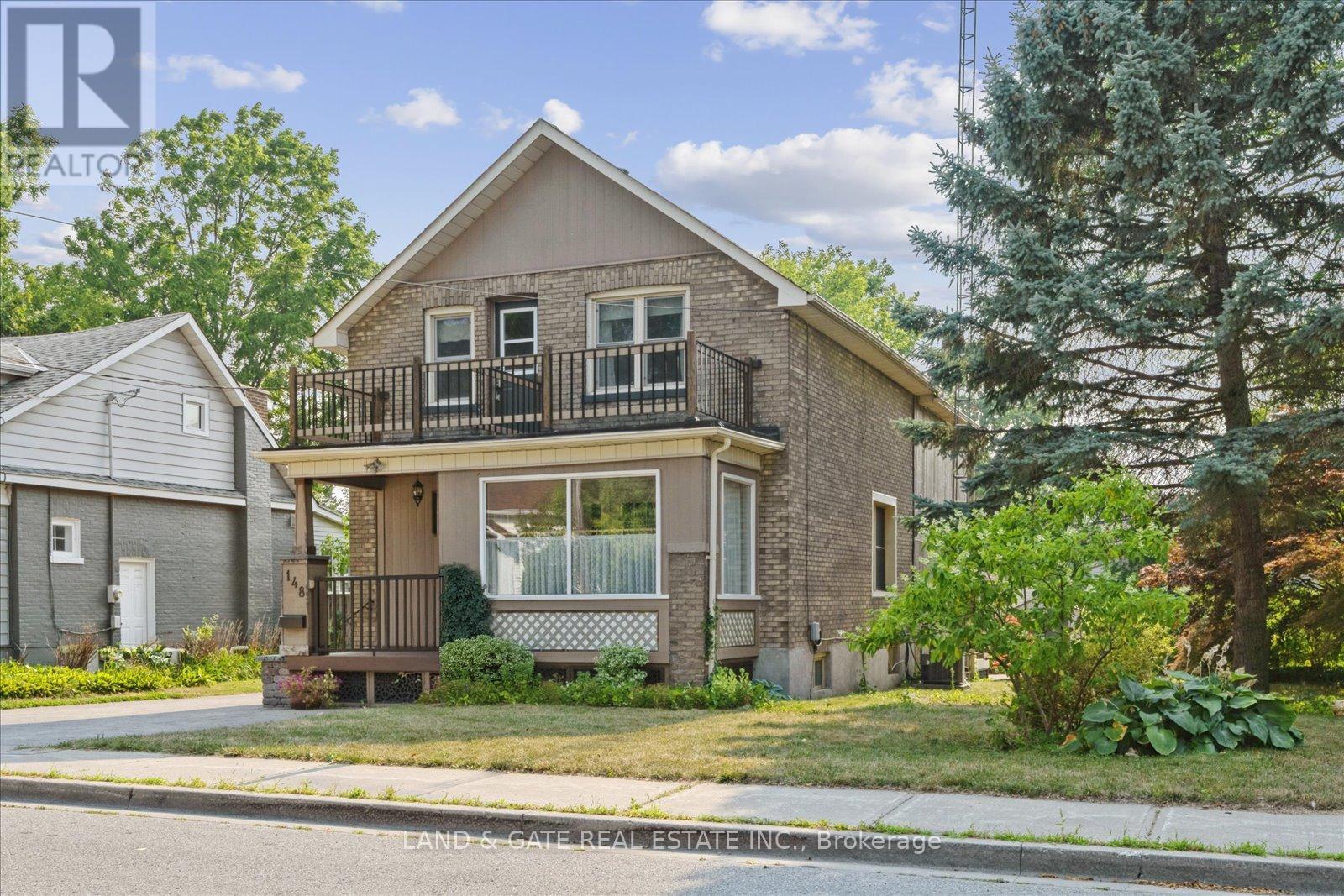 148 Pine St, Whitby, ON L1N 3X2
