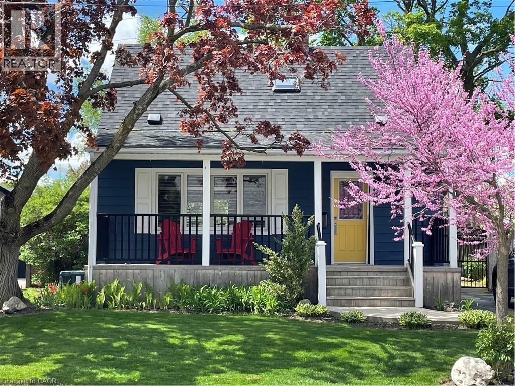 710 Hager Ave, Burlington, ON L7S 1R1