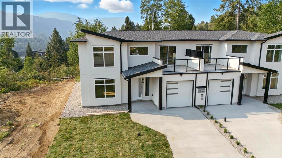 3732 Toba Rd, Castlegar, BC V1N 4Y3