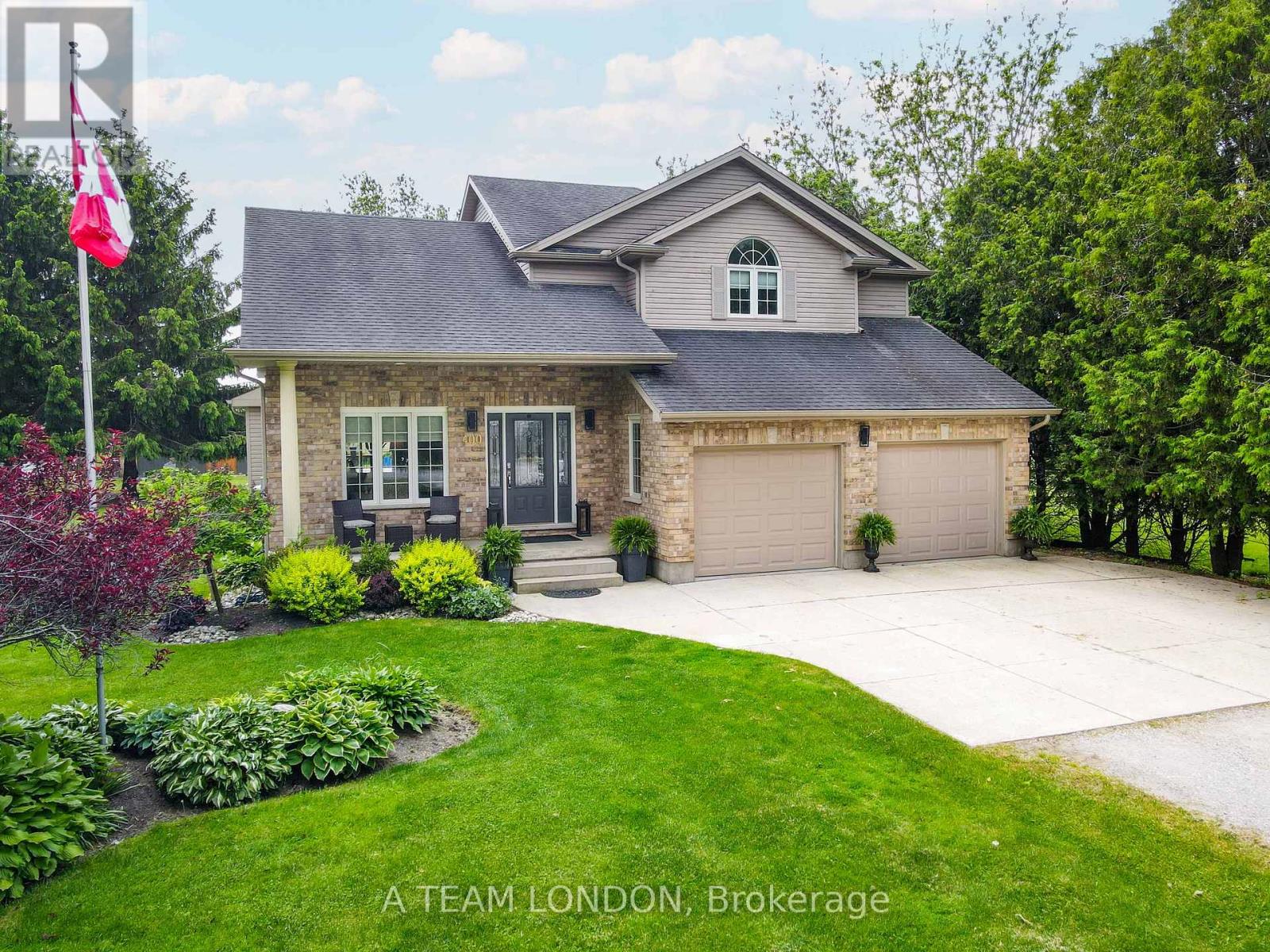 400 Second St, Strathroy-Caradoc, ON N7G 3H3