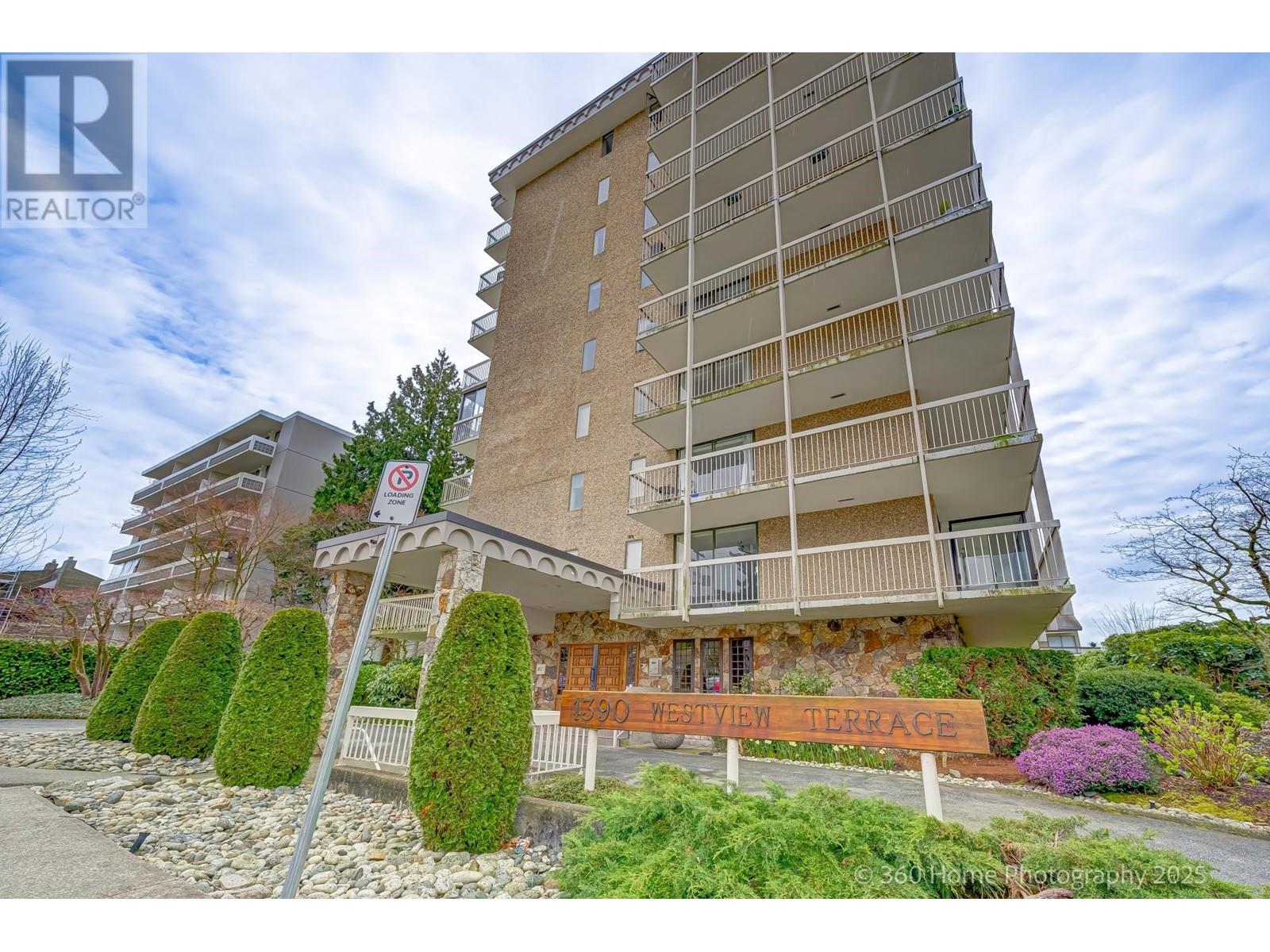 1390 Duchess Avenue Unit 603, West Vancouver, BC V7T 1H6