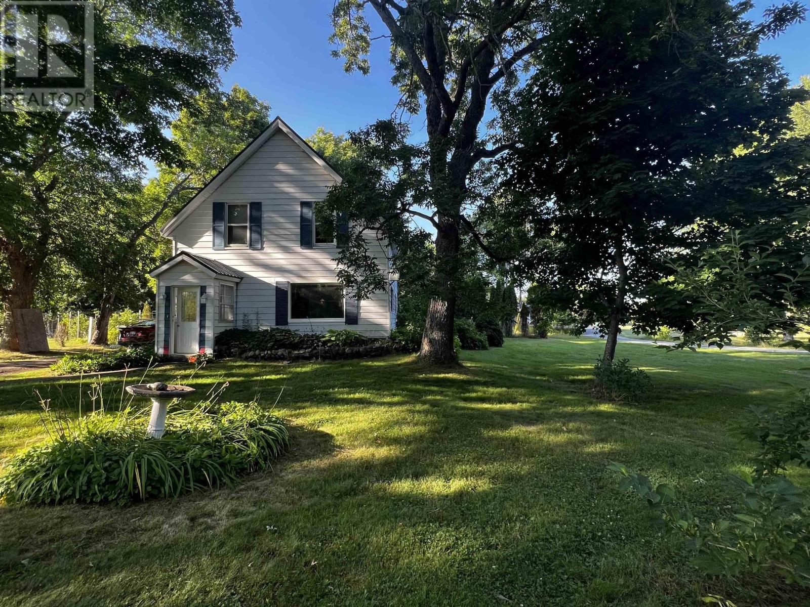 235 Thorburn Rd, Thorburn, NS B0K 1W0