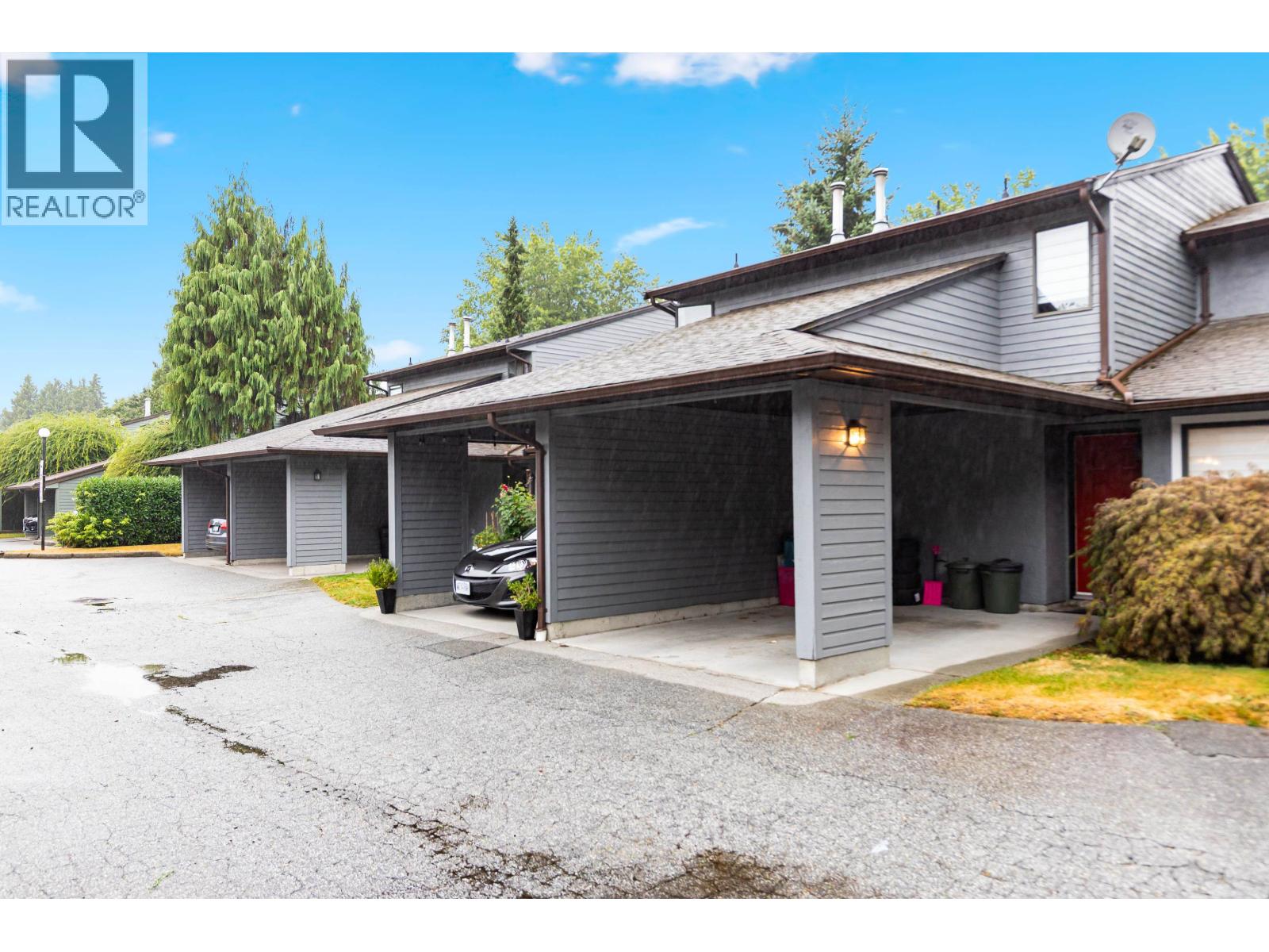 20681 Thorne Avenue Unit 12, Maple Ridge, BC V2X 8G2