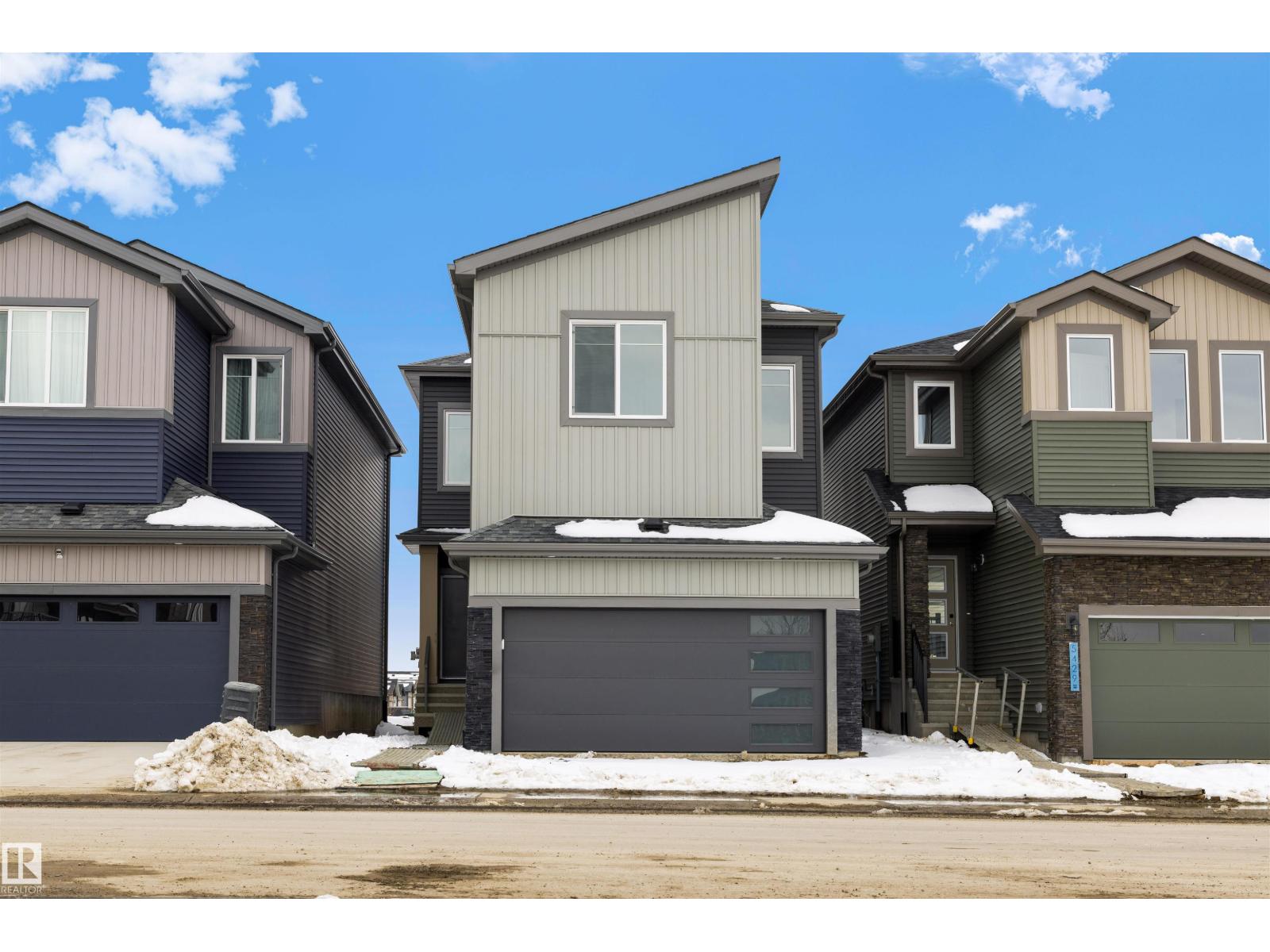 5431 Kootook Rd SW, Edmonton, AB T6W 4Z7