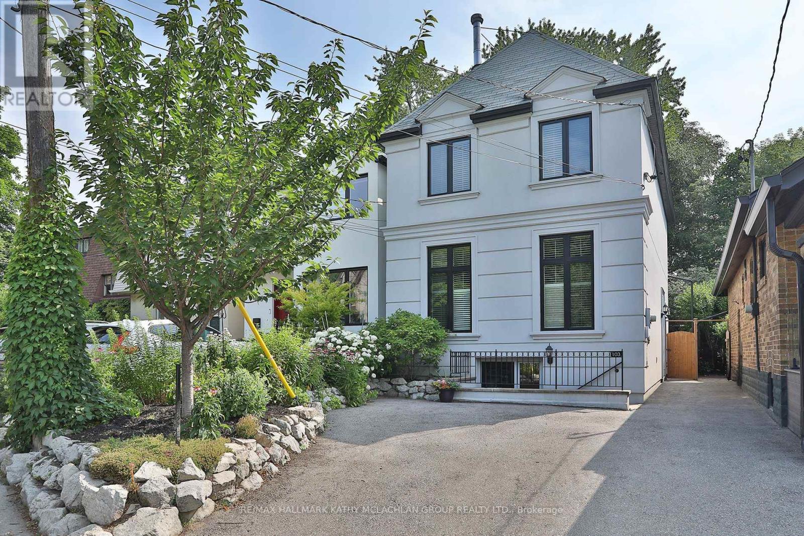 103 Cleveland St, Toronto, ON M4S 2W4