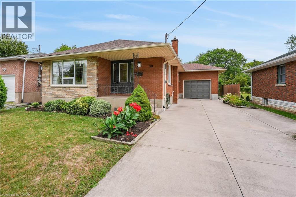 50 Louth St, St. Catharines, ON L2S 2T4
