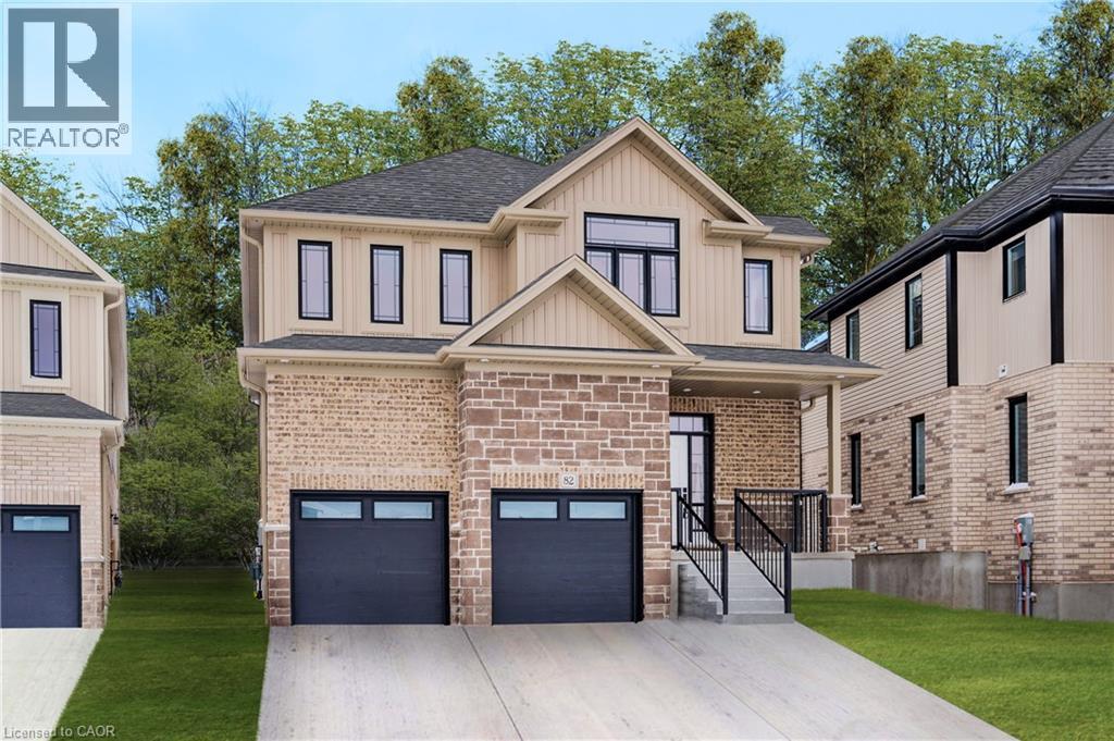 82 Quarry Park Dr, Kitchener, ON N2B 3J7