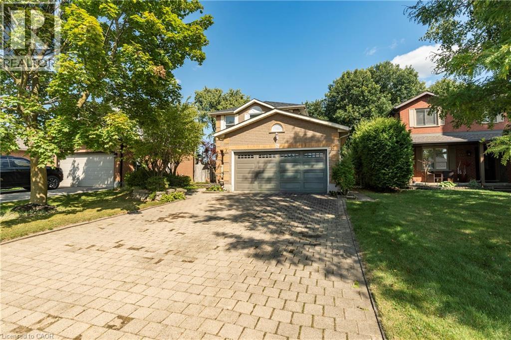 47 Dawn Cres, Cambridge, ON N3C 4A9